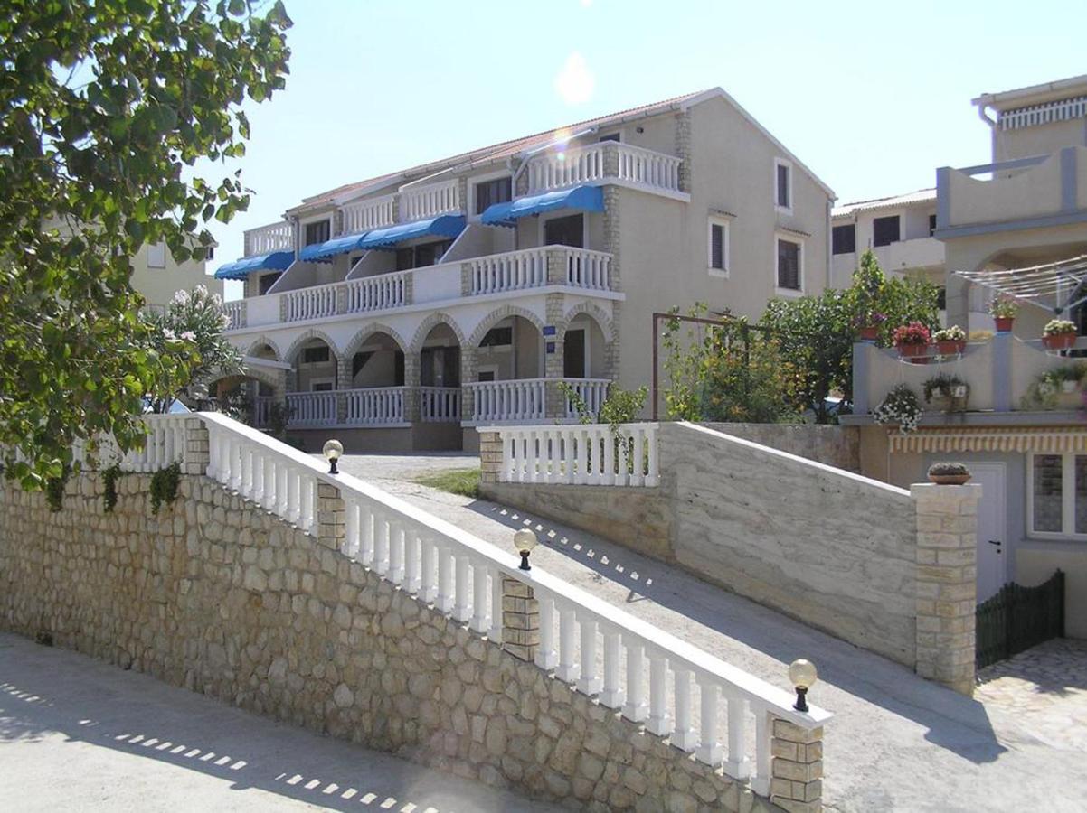 Vozab Apartment Pag Town