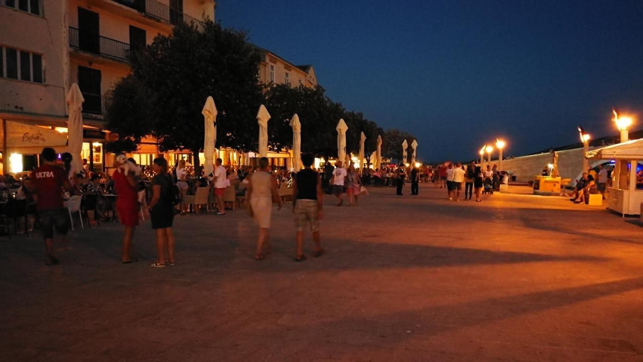 Vozab * Pag Town